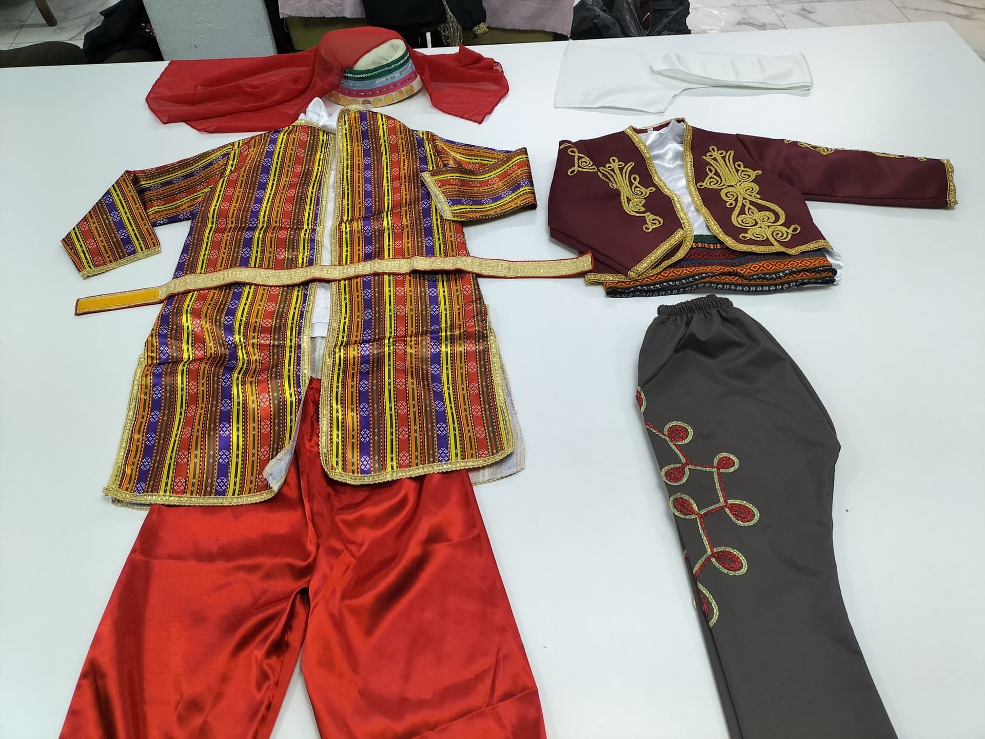 Halk Oyunu Kız-Erkek İkili Set