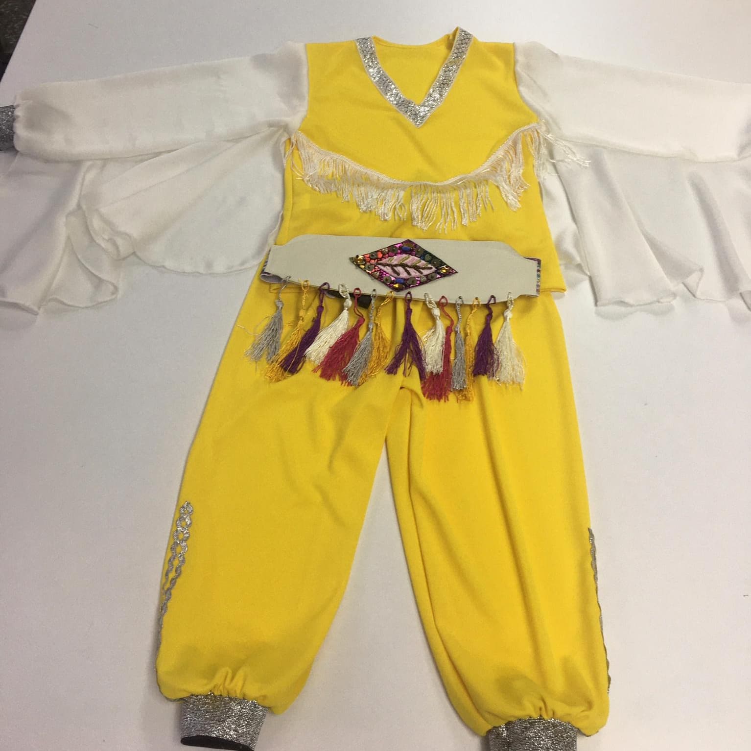 Sahne Kostümü (Sarı-Püsküllü)